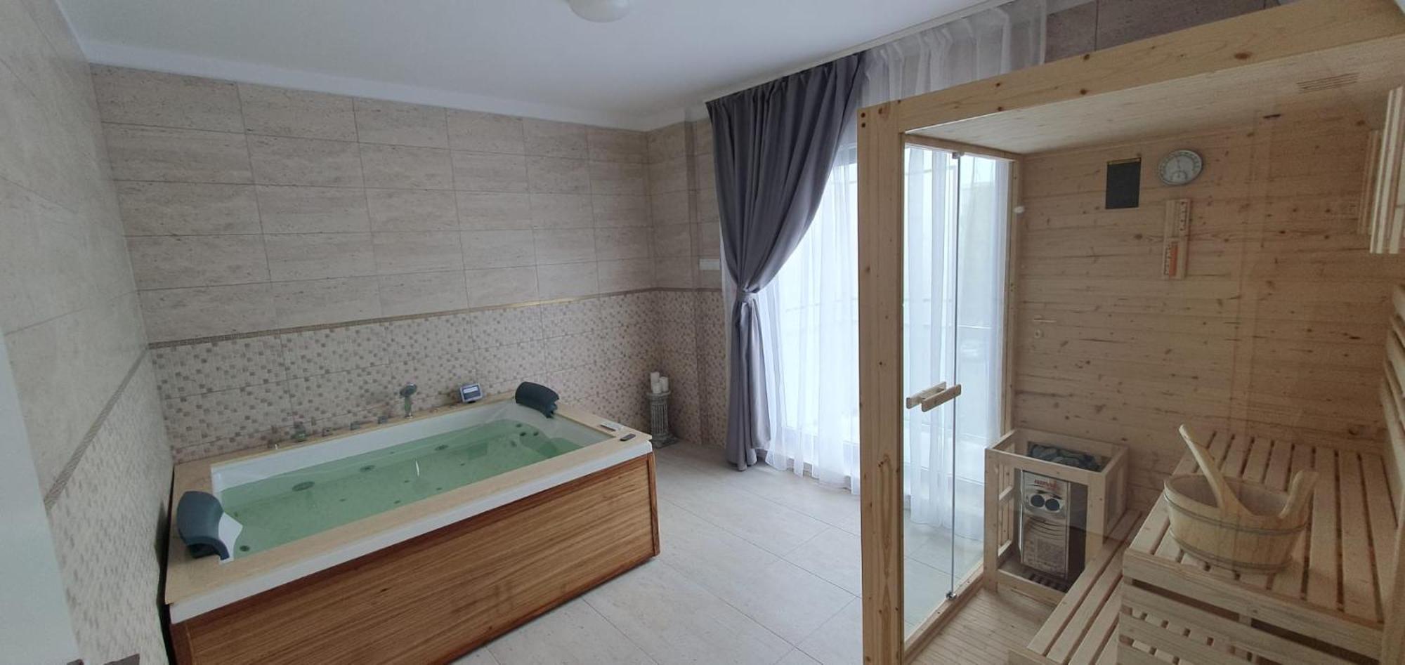 Cinque Stelle Hotel Apartments Cluj-Napoca Extérieur photo