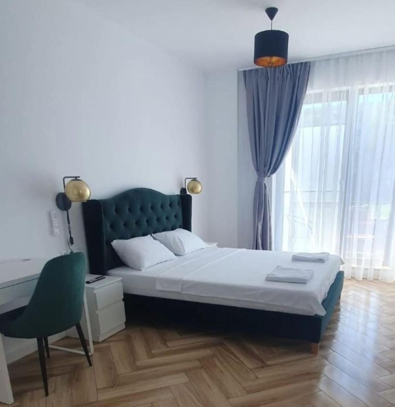Cinque Stelle Hotel Apartments Cluj-Napoca Extérieur photo